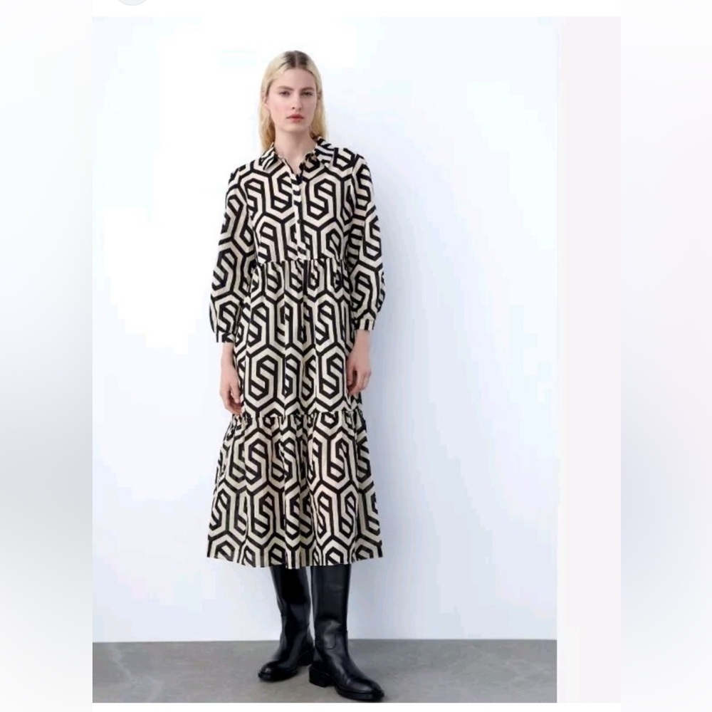 Zara Black and Cream Geometric Long Sleeve Dress